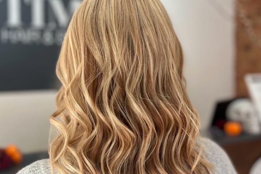 Full head of highlights and lowlights at Time Hair & Beauty, Caterham, providing complete, balanced coverage for a multi-dimensional, dramatic effect.